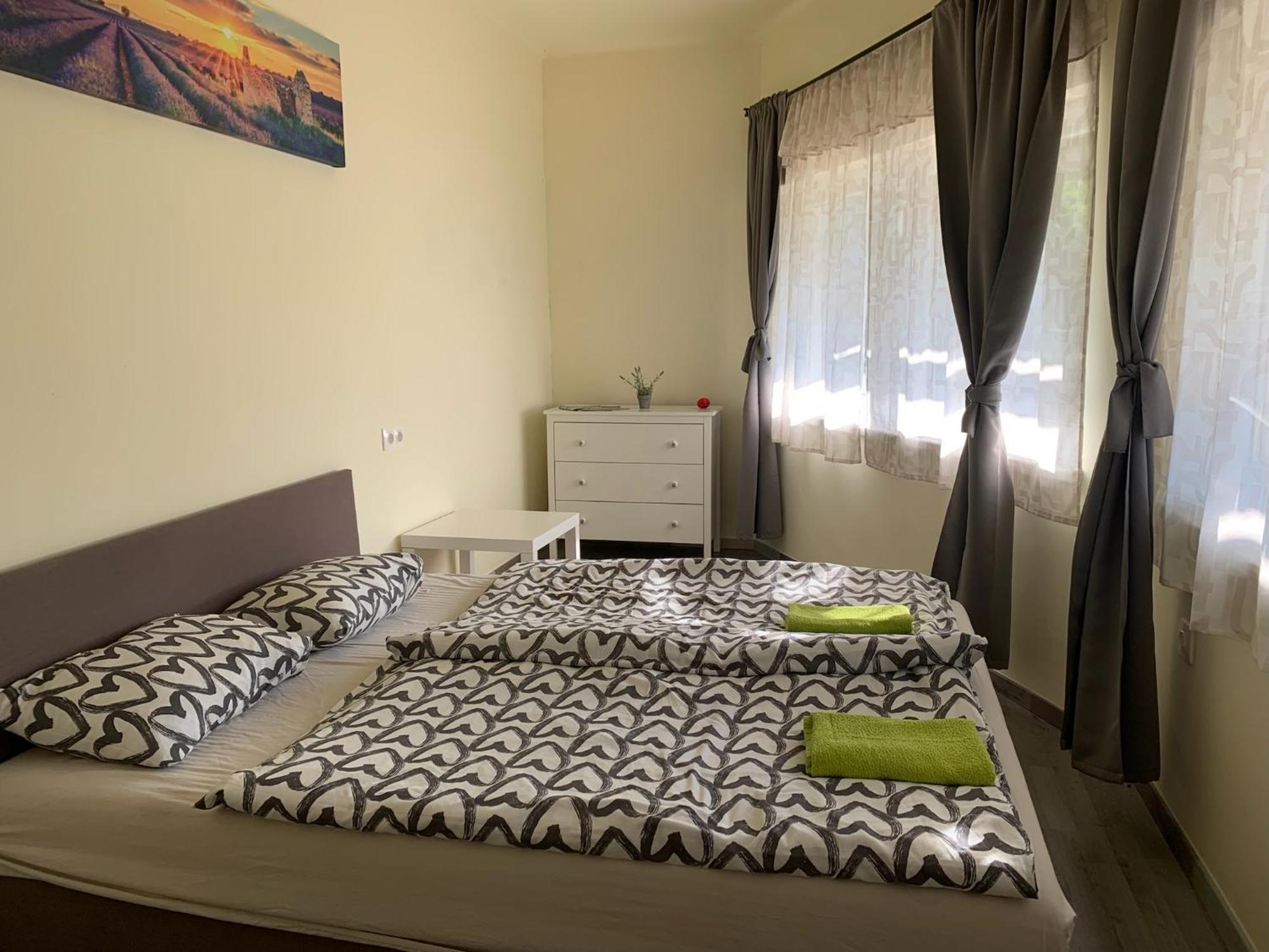 Levendulakert Siofok Apartmanhaz Zewnętrze zdjęcie